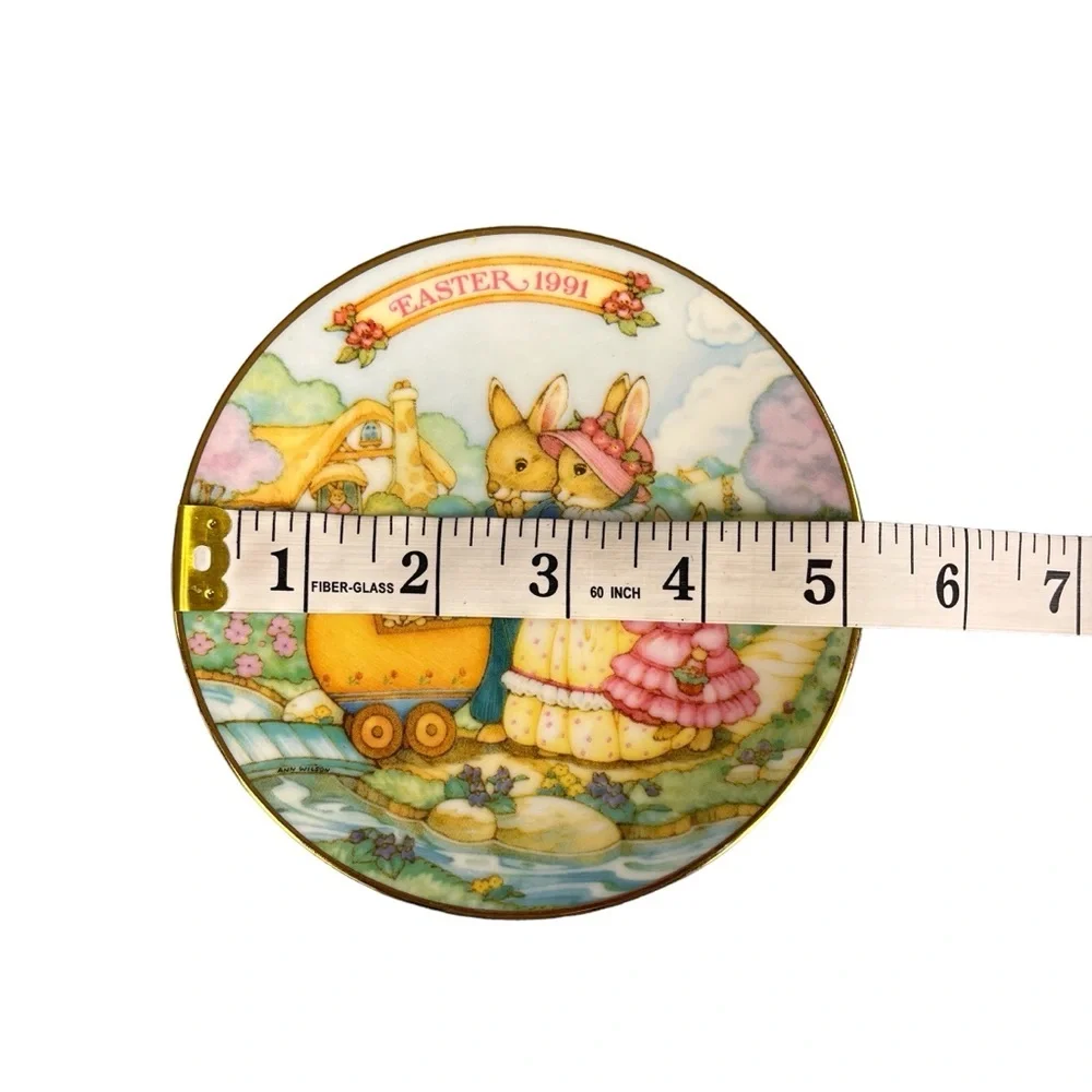 Vintage 22K‎ Gold Trimmed Avon Collectible Easter Porcelain Plates 1991-1996